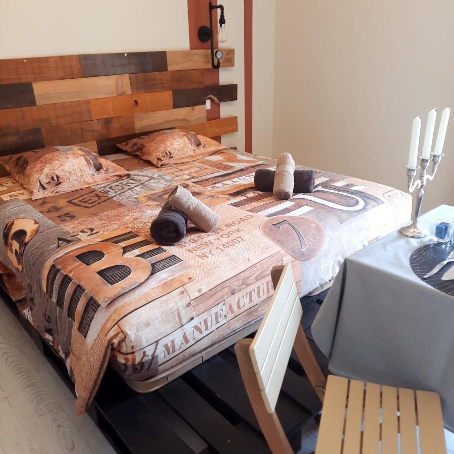Bien Etre Simple Hotell Villajou Exteriör bild
