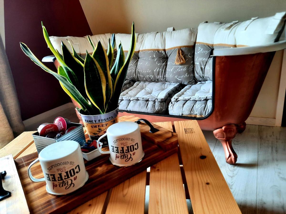 Bien Etre Simple Hotell Villajou Exteriör bild