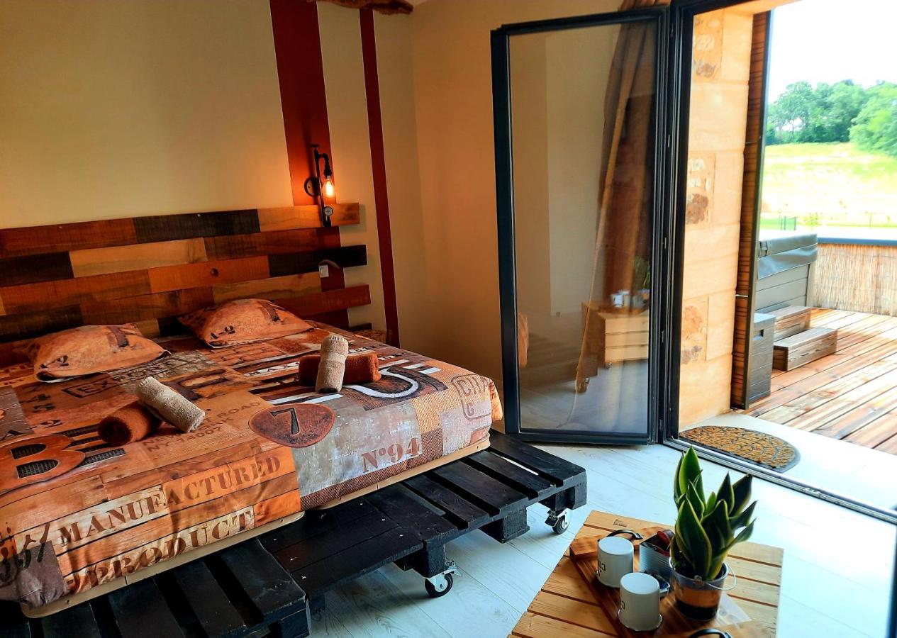 Bien Etre Simple Hotell Villajou Exteriör bild